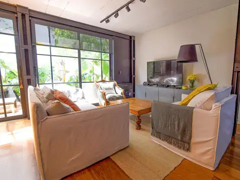 Casa en Venta en Martínez, USD 278.000
