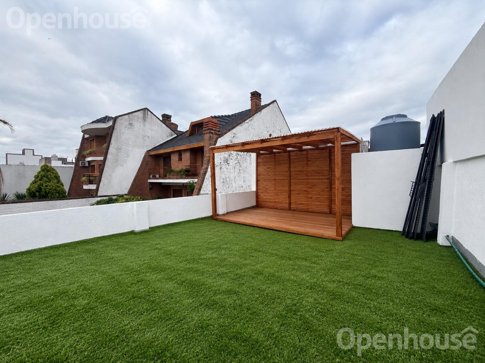 PH planta Baja en Venta con Terraza Propia.