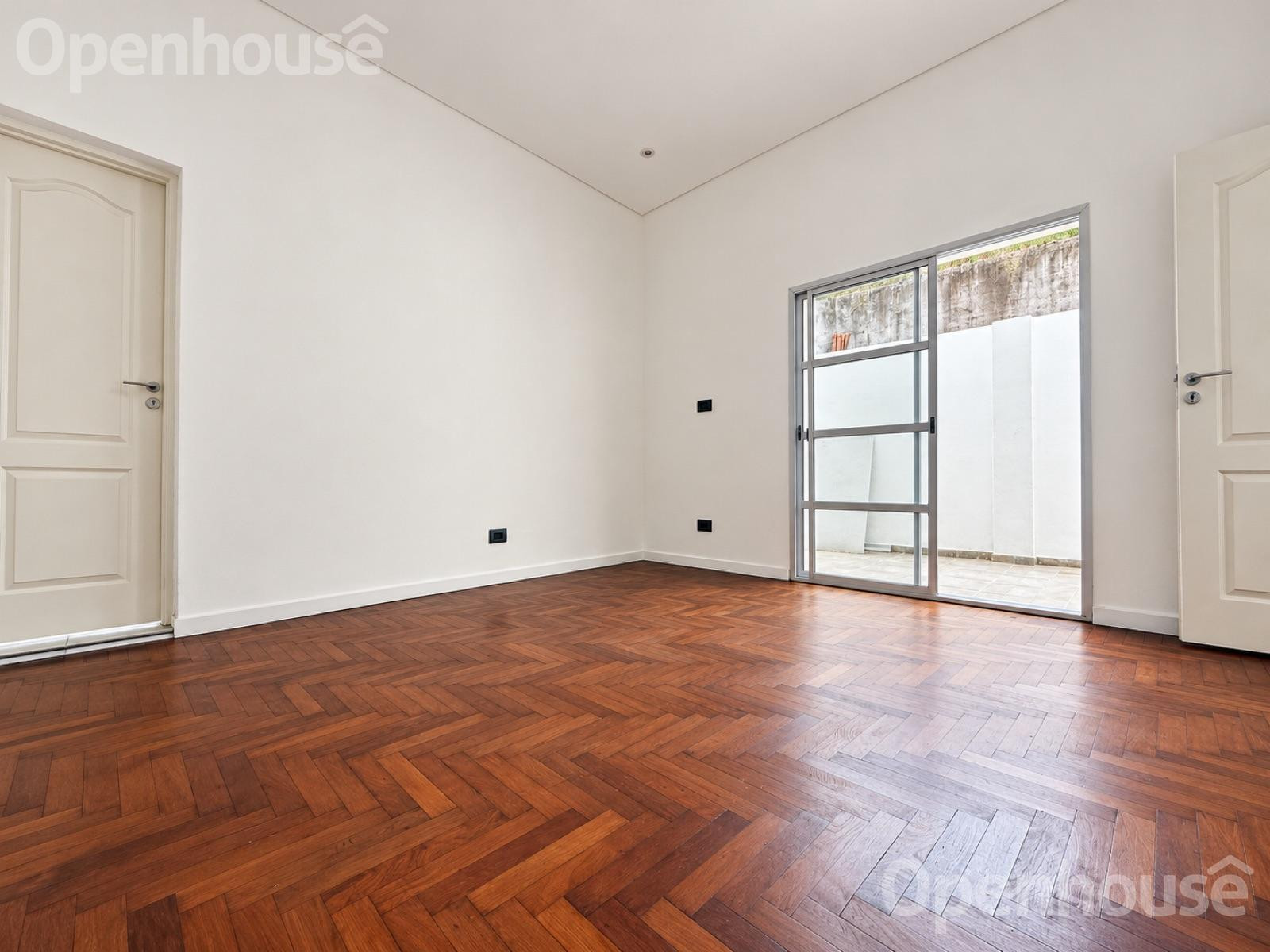 PH planta Baja en Venta con Terraza Propia.