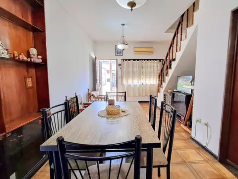 DUPLEX 3 AMBIENTES EN LOMAS DEL MIRADOR