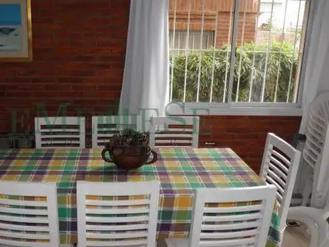 Departamento 5 ambientes con 3 baños