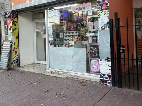 VENTA LOCAL COMERCIAL CENTRO NEUQUÉN