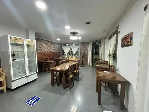 VENTA - LOCAL EN ESQUINA SOBRE AVENIDA