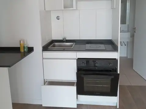Departamento en Alquiler en Monserrat, $ 550.000