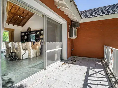 Casa en Venta en Villa  Panamericana, USD 490.000