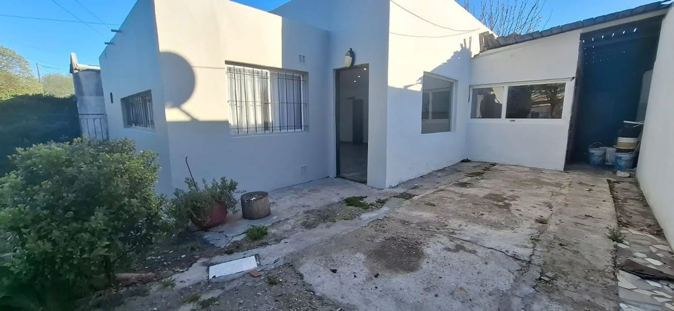 VENTA CASA 3 AMBIENTES QUINCHO PARQUE