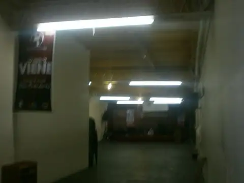 Galpon en Venta 8  mts Frente