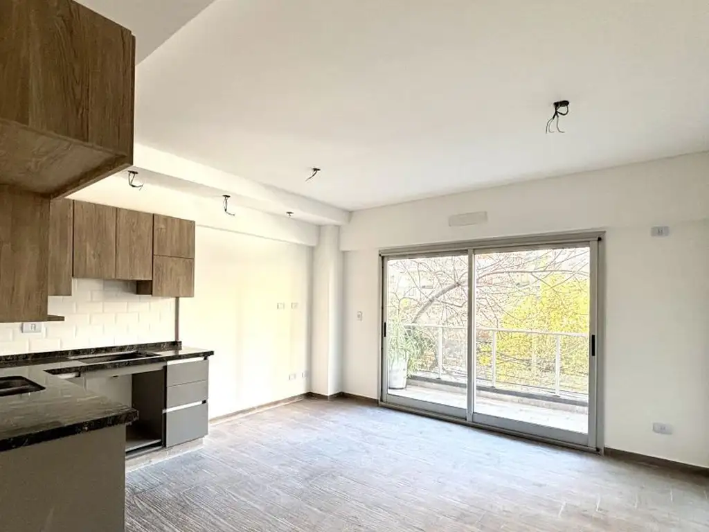 AV. PUEYRREDON, HONORIO, DR. 1000, Piso 4