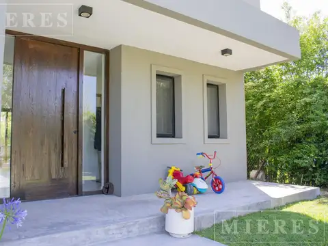 Casa en venta en Los Sauces