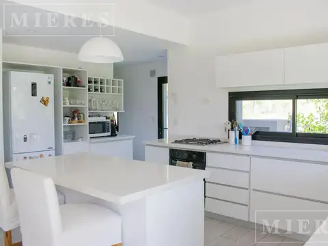 Casa en venta en Los Sauces