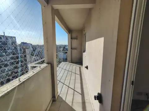 Bacacay 700, Piso 13