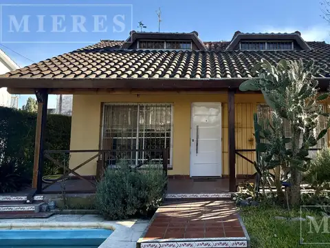 Casa en venta en la calle Necochea Golf Club al 2600 - Tortugas Norte