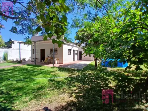 Depto Tipo Casa en Venta en Bernal, USD 97.000
