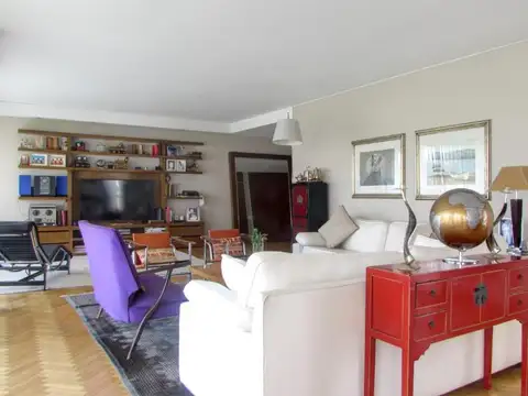 Av. Del Libertador y Av. Coronel Diaz