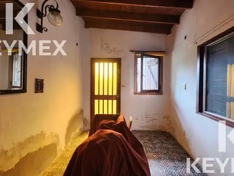 Casa 4 ambientes con 1 baño