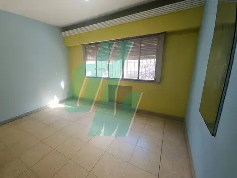 Departamento en Venta en Flores Sur, USD 153.000