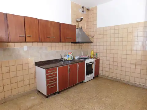 Depto Tipo Casa 5 ambientes con 1 baño