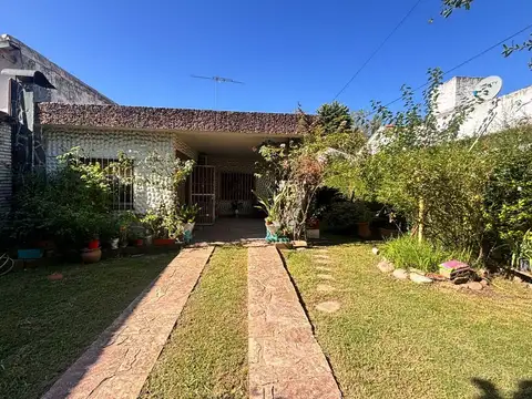 Crámer 3752, B1660JAT Tortuguitas, Provincia de Buenos Aires 3700