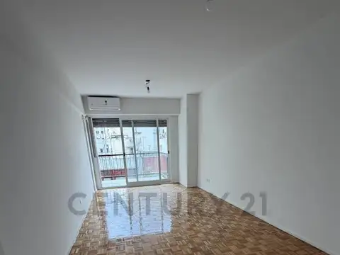 Departamento en Alquiler de 4 ambientes