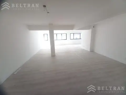 Oficina Monoambiente con 2 baños