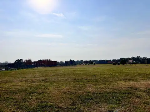 Terreno en Venta 15  mts Frente