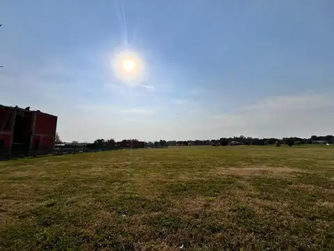 Terreno en Venta 50  mts Fondo