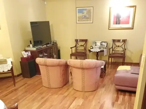 Casa en Venta en Haedo, USD 380.000
