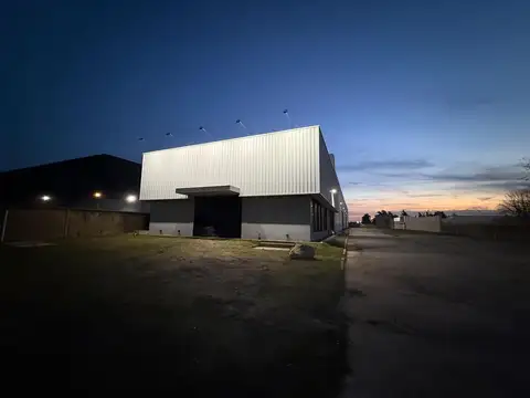 Galpon en Venta 41  mts Frente