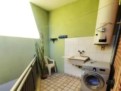 Leandro N. Alem e/ San Juan y Catamarca