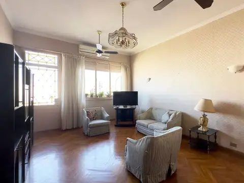 VENTA DEPTO 3 AMB CON BALCON + DEP EN MONSERRAT