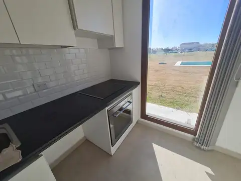 Casa en venta en Campos de Roca II