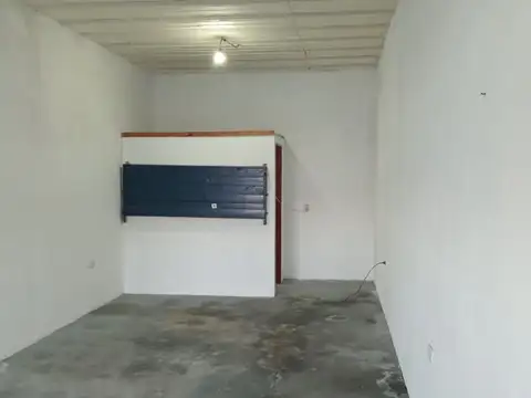 Local en Alquiler en Alejandro Korn, $ 450.000