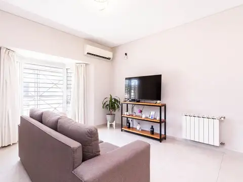 Casa en Venta en Lanus Oeste, USD 280.000