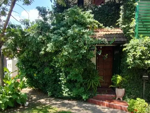 Casa en Venta en Castelar Norte, USD 145.000