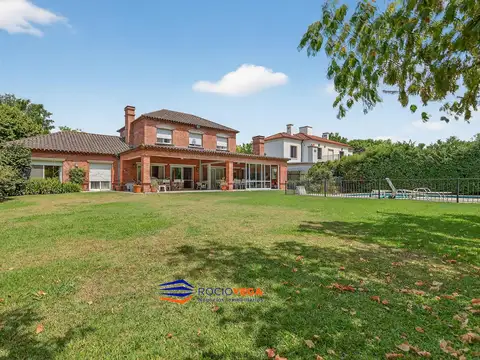 Casa en Venta de 5 dormitorios
