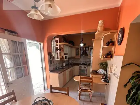 Casa en Venta en General San Martin, USD 215.000