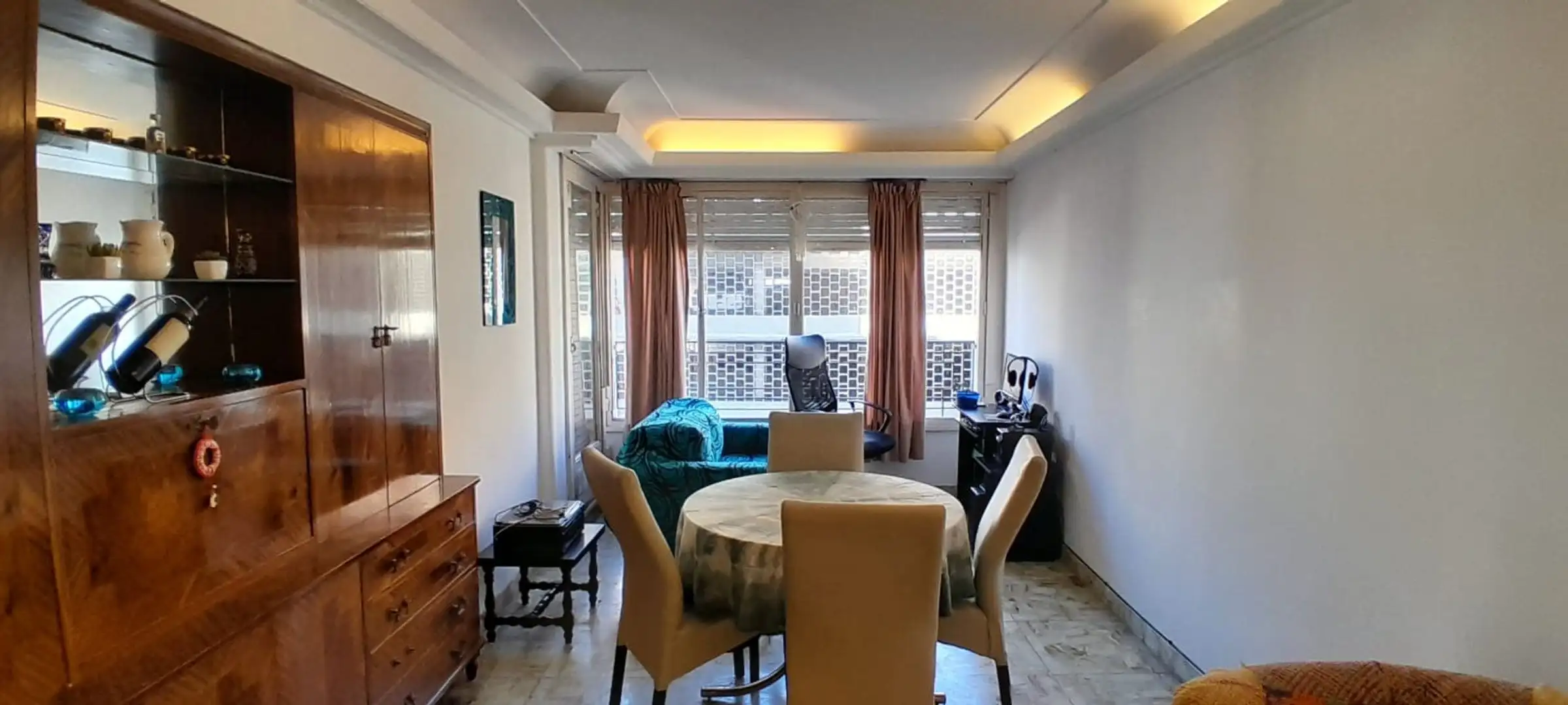 VENTA DEPARTAMENTO 4 AMB + DEP Y COCHERA AL FRENTE