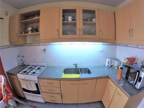 Depto Tipo Casa en Venta con 1 cocheras