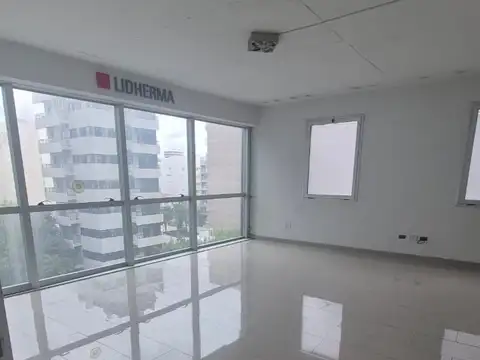 Oficina en Alquiler 17 años