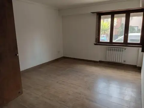 CASA EN PH EN PLAYA VARESE