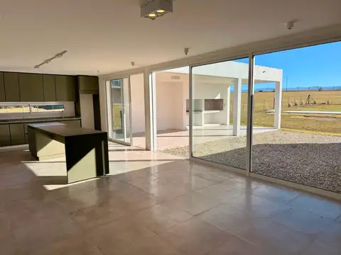 Casa en Venta en Puerto Del Águila, USD 175.000