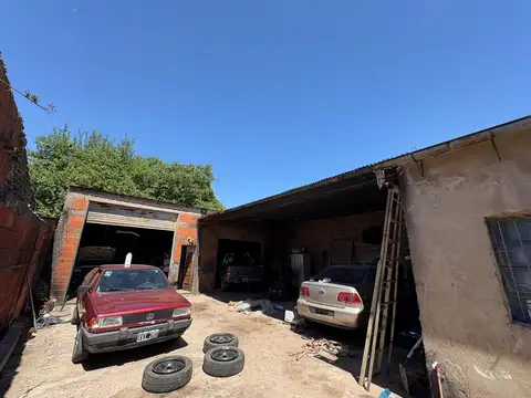 Depósito en Venta en Campana (Colon 1480)