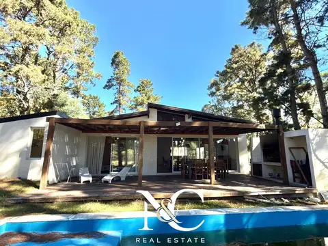Casa en venta en Costa Esmeralda  Deportiva II