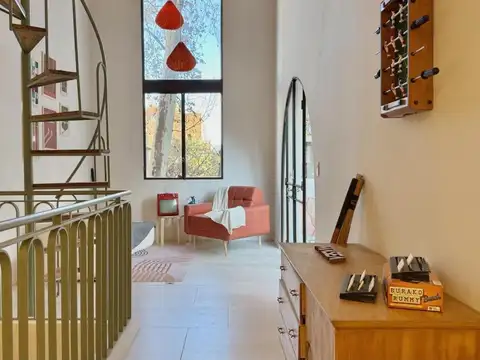 Casa 7 ambientes con 2 baños