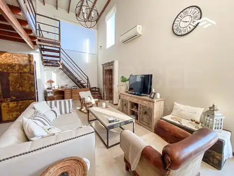 Casa 4 ambientes con 3 baños