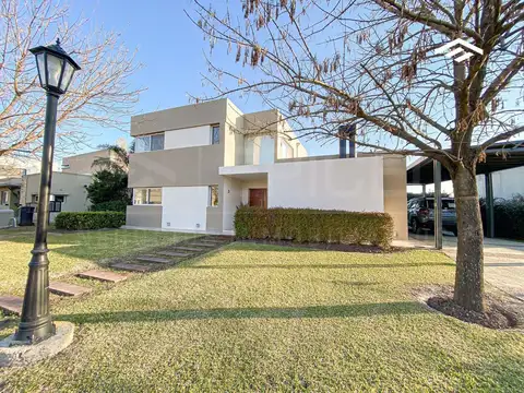 Casa 4 ambientes en venta - La Horqueta de Echeverria