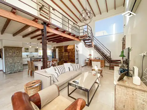 Casa en Venta en La Horqueta, USD 330.000