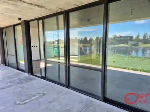 Casa en Venta en El Naudir, USD 370.000