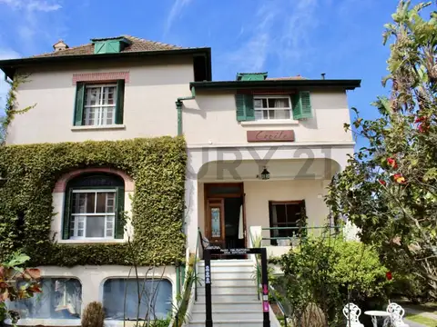 Casa en Venta de 5 dormitorios