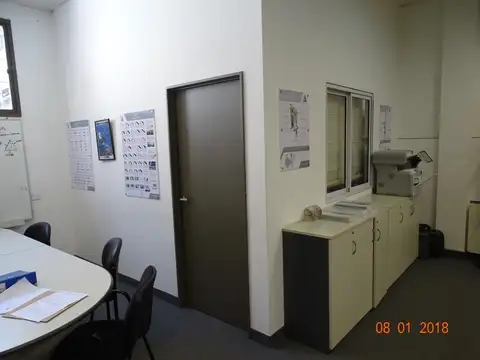 Galpon en Alquiler en Munro, $ 5.000.000